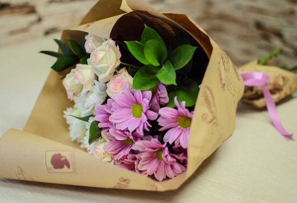 Букет цветов из: Розы и Хризантемы в Оредеж