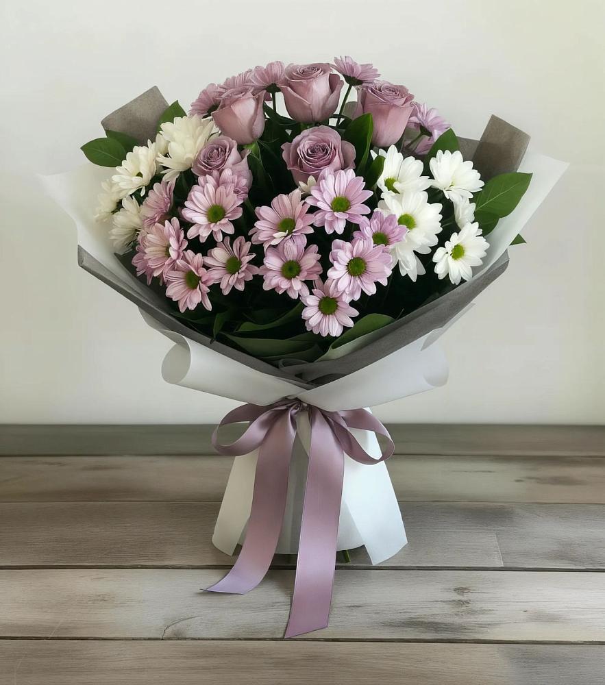 Букет цветов из: Хризантемы и Розы в Оредеж