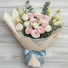 Букет цветов из:  Лизиантусы в Оредеж