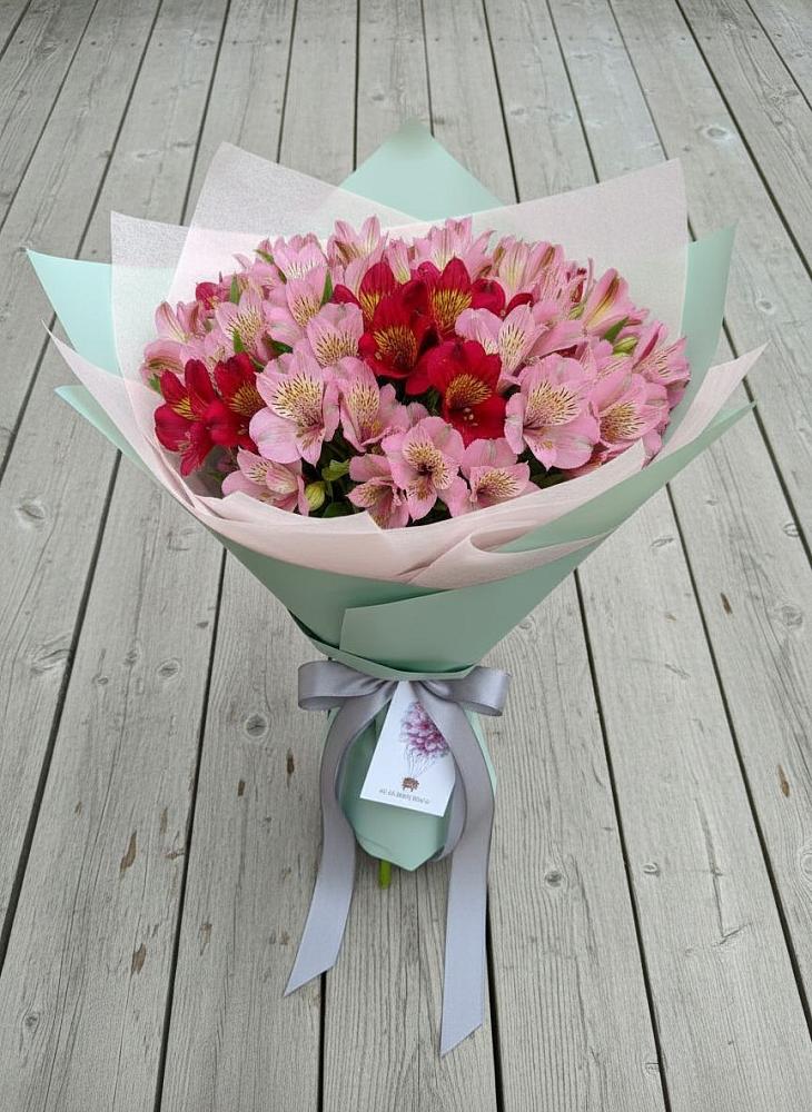 Букет цветов из: Альстромерии в Оредеж