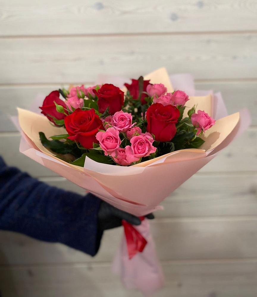 Букет цветов из: Розы в Оредеж