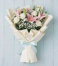 Букет цветов из:  Лилии в Оредеж