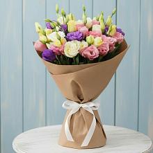 Букет цветов из:  Лизиантусы в Оредеж
