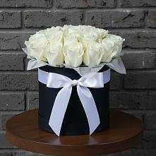 Цветочная композиция из Розы в шляпной коробке #REPLACE_PRED# Оредеж